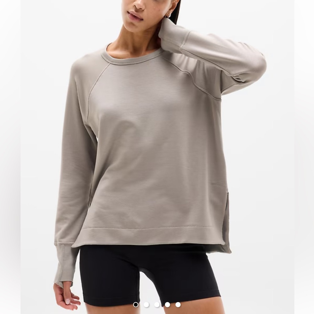 Athleta Gray sweatshirt Coastal Luxe